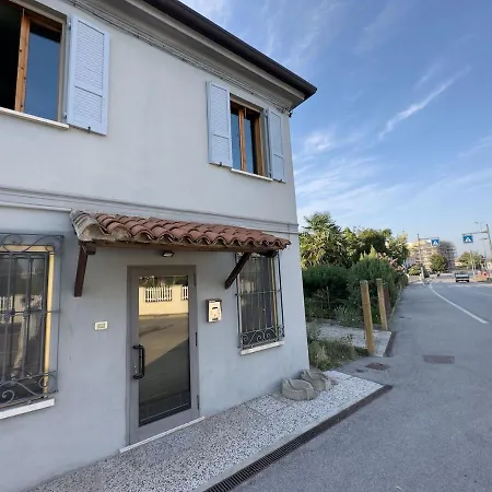 Oceangroupapartments Cozy House Appartamento Mantova