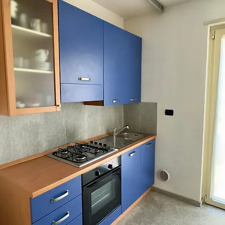 Apartment House *